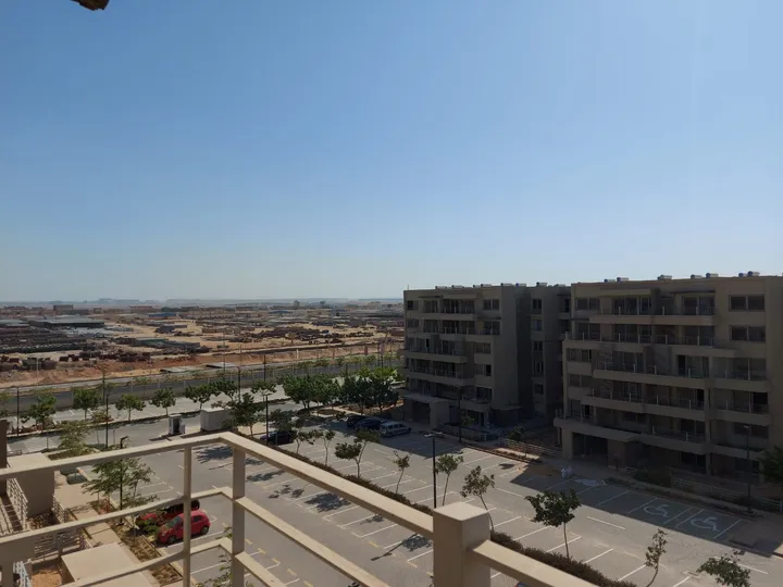 فيلا 360 م² على أرض 667 م² بروف وبنتهاوس للبيع في ذا كراون بالم هيلز