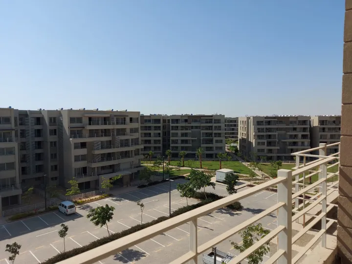 فيلا 360 م² على أرض 667 م² بروف وبنتهاوس للبيع في ذا كراون بالم هيلز