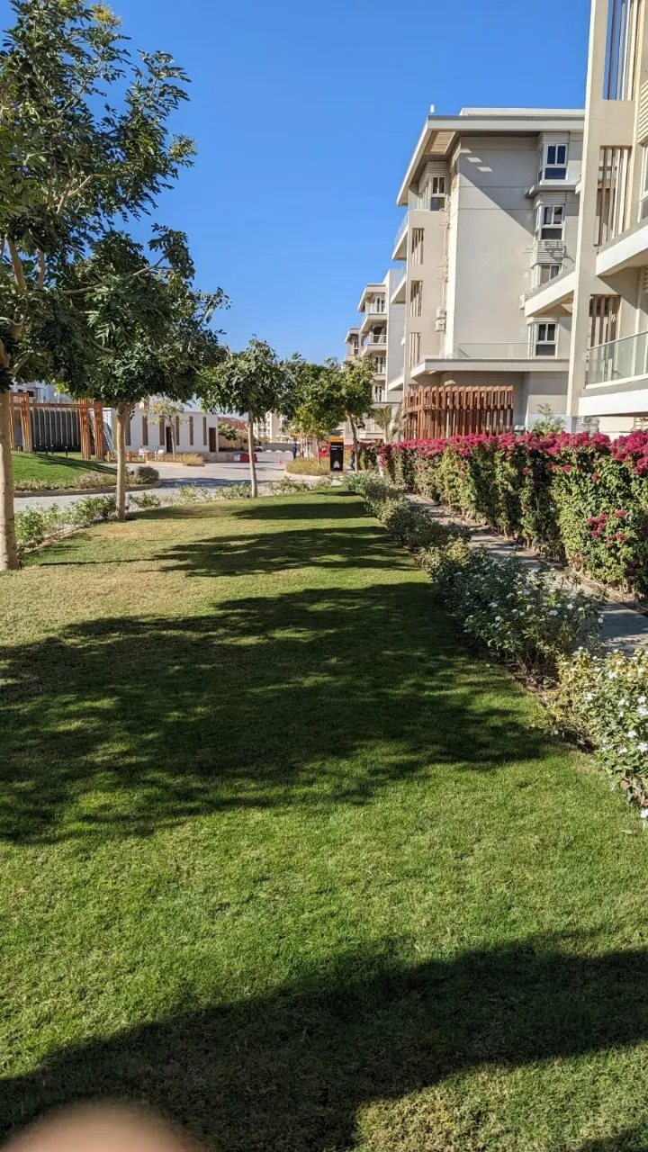 آي فيلا جاردن 200 م² بحديقة 65 م² للبيع في ماونتن فيو آي سيتي