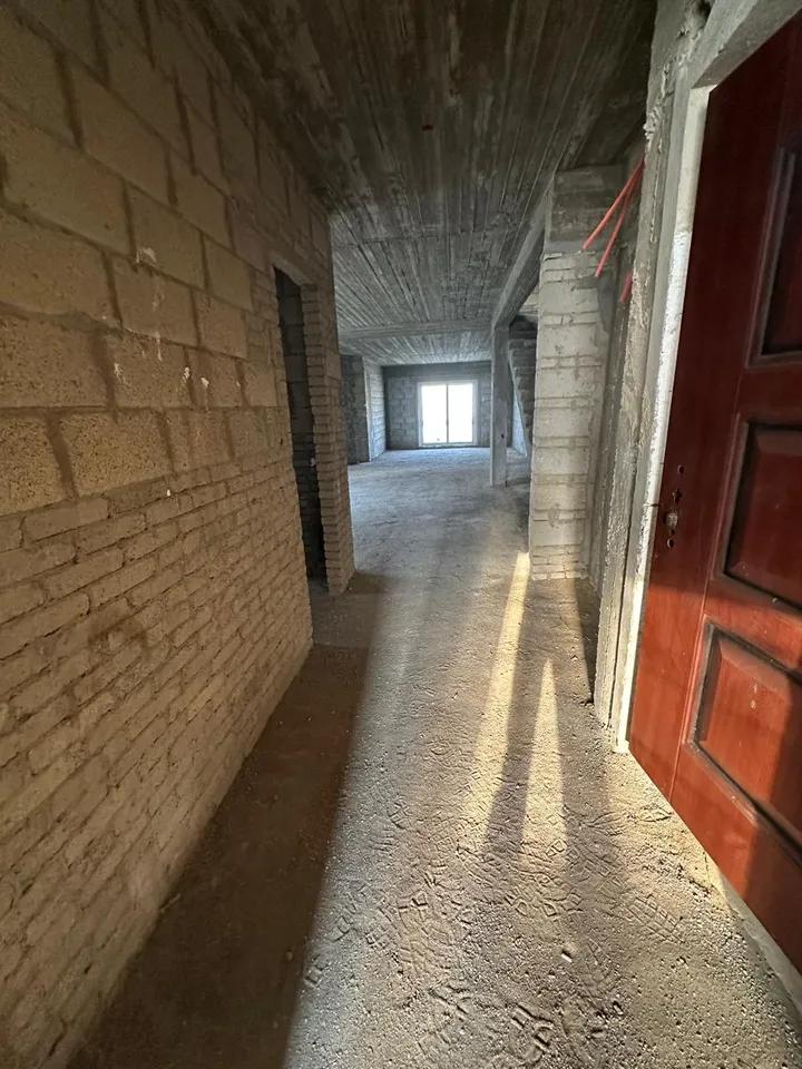 آي فيلا 305 م² بروف 93 م² جاهزة للبيع في ماونتن فيو هايد بارك
