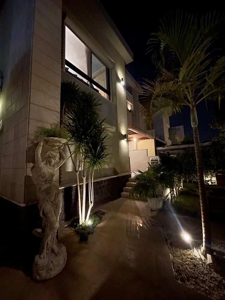 313 m² twin house on a 400 m² plot for sale in Villette SODIC