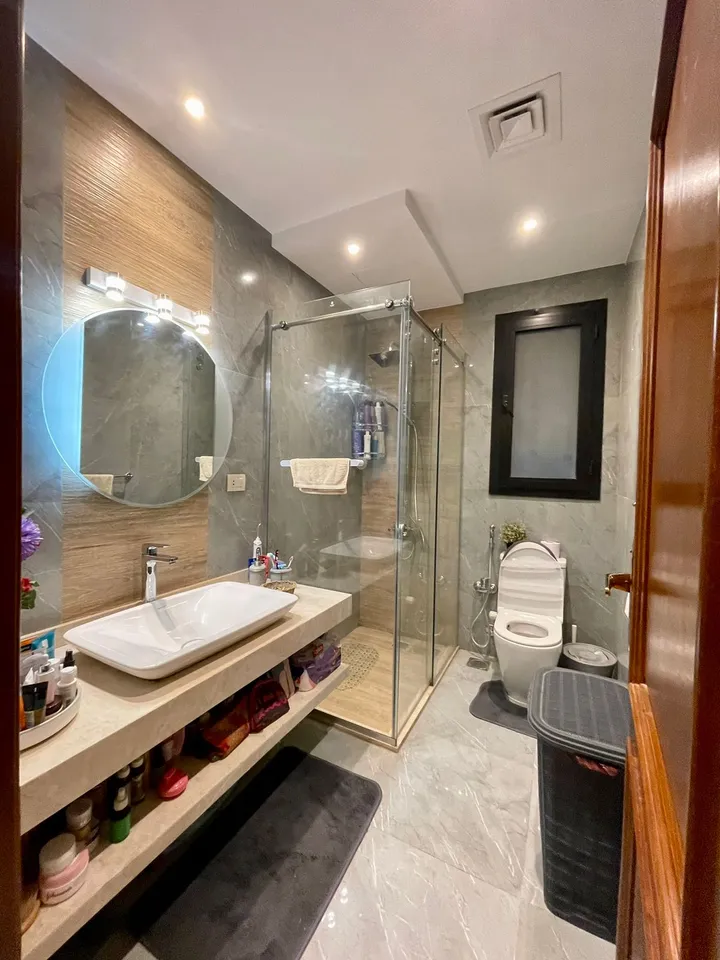 313 m² twin house on a 400 m² plot for sale in Villette SODIC