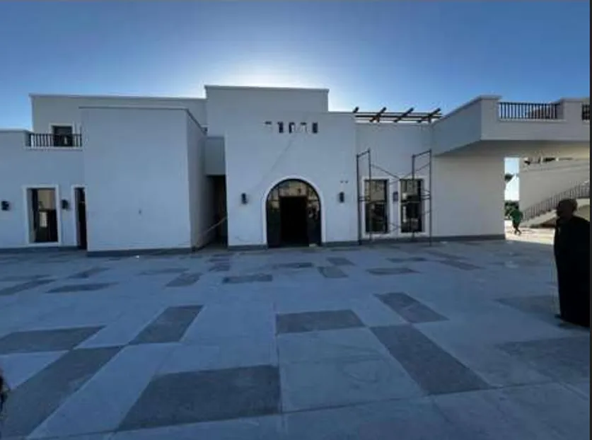 مطعم 55 م² بمساحة خارجية 32 م² للبيع في هاسيندا باي