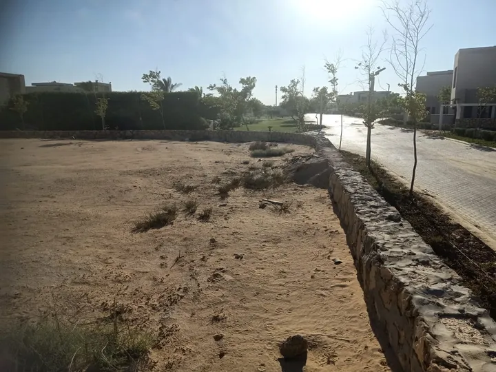 فيلا 360 م² بست غرف على أرض 982 م² للبيع في هاسيندا باي