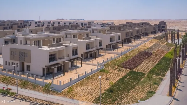 تاون هاوس 191 م² على أرض 243 م² استلام 2027 للبيع في بالم هيلز القاهرة الجديدة