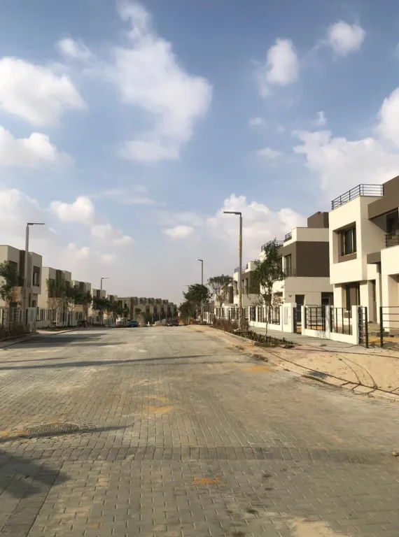 توين هاوس 4 غرف 300 م² بحديقة 186 م² للبيع في بالم هيلز القاهرة الجديدة