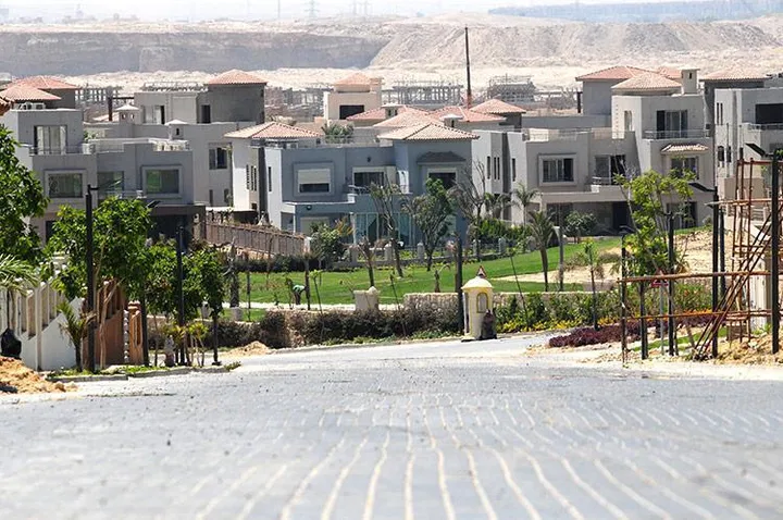 Six-bedroom 280 m² townhouse with 360 m² land for sale in Palm Hills Golf Extension