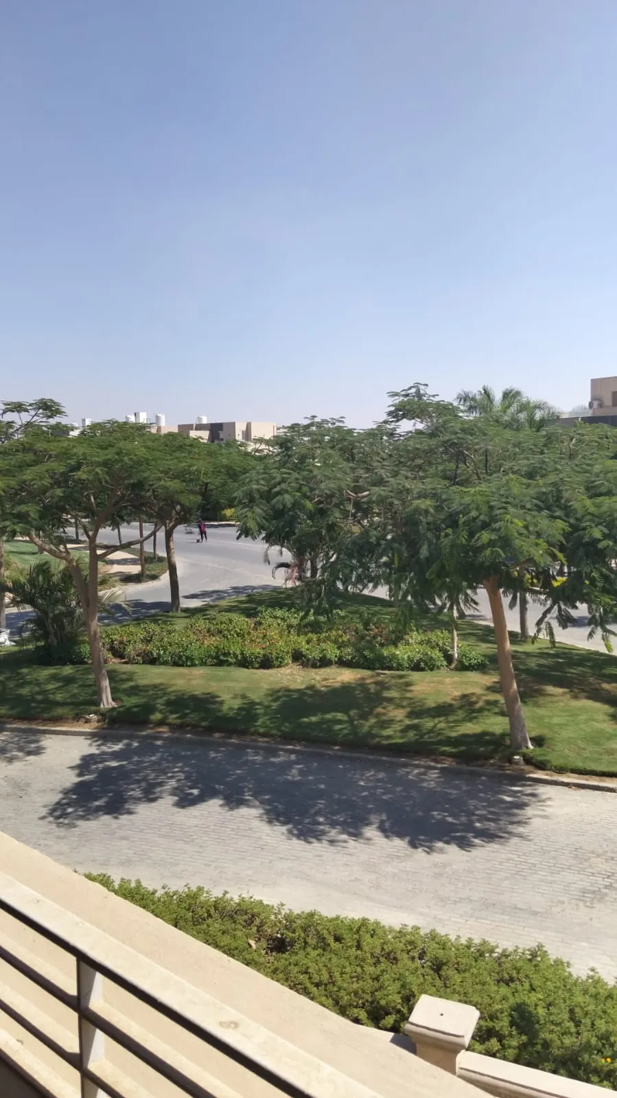 Core-and-shell villa, 342 m² on 620 m² plus 102 m² roof, for sale in Palm Hills Golf Extension