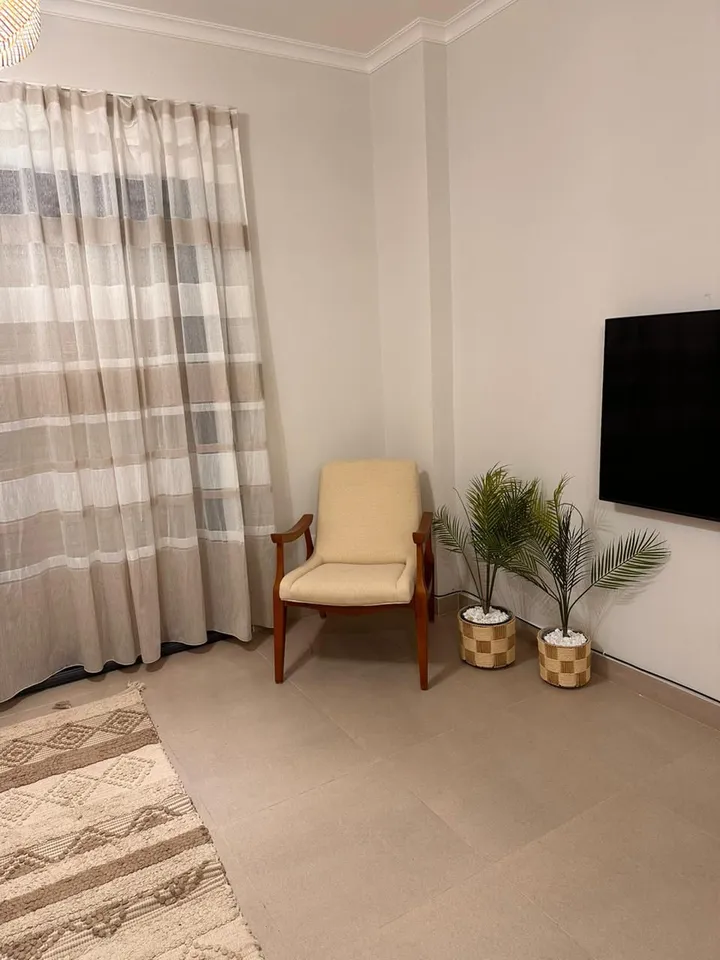 245 m² penthouse with a 120 m² roof for sale in Village Garden Katameya