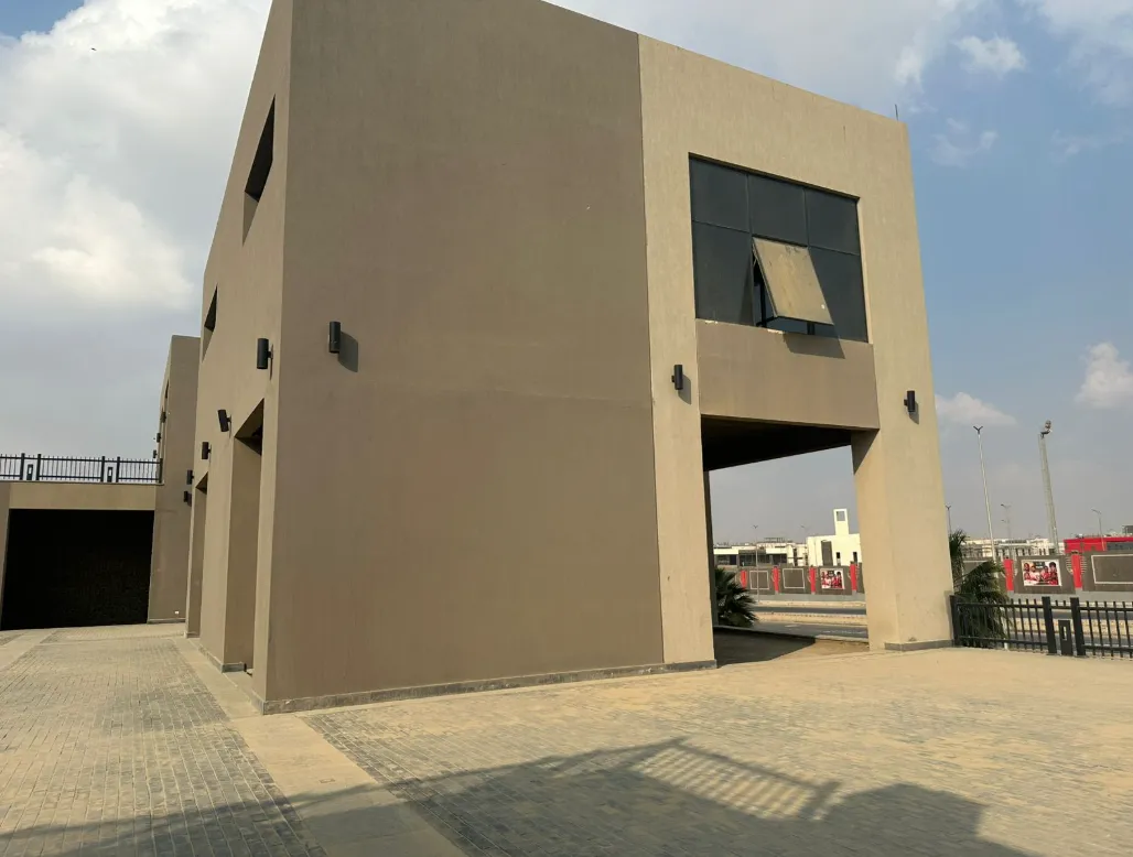 65 m² ground-floor shop for sale in Village Garden Katameya