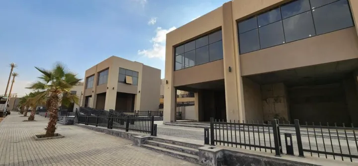 65 m² ground-floor shop for sale in Village Garden Katameya