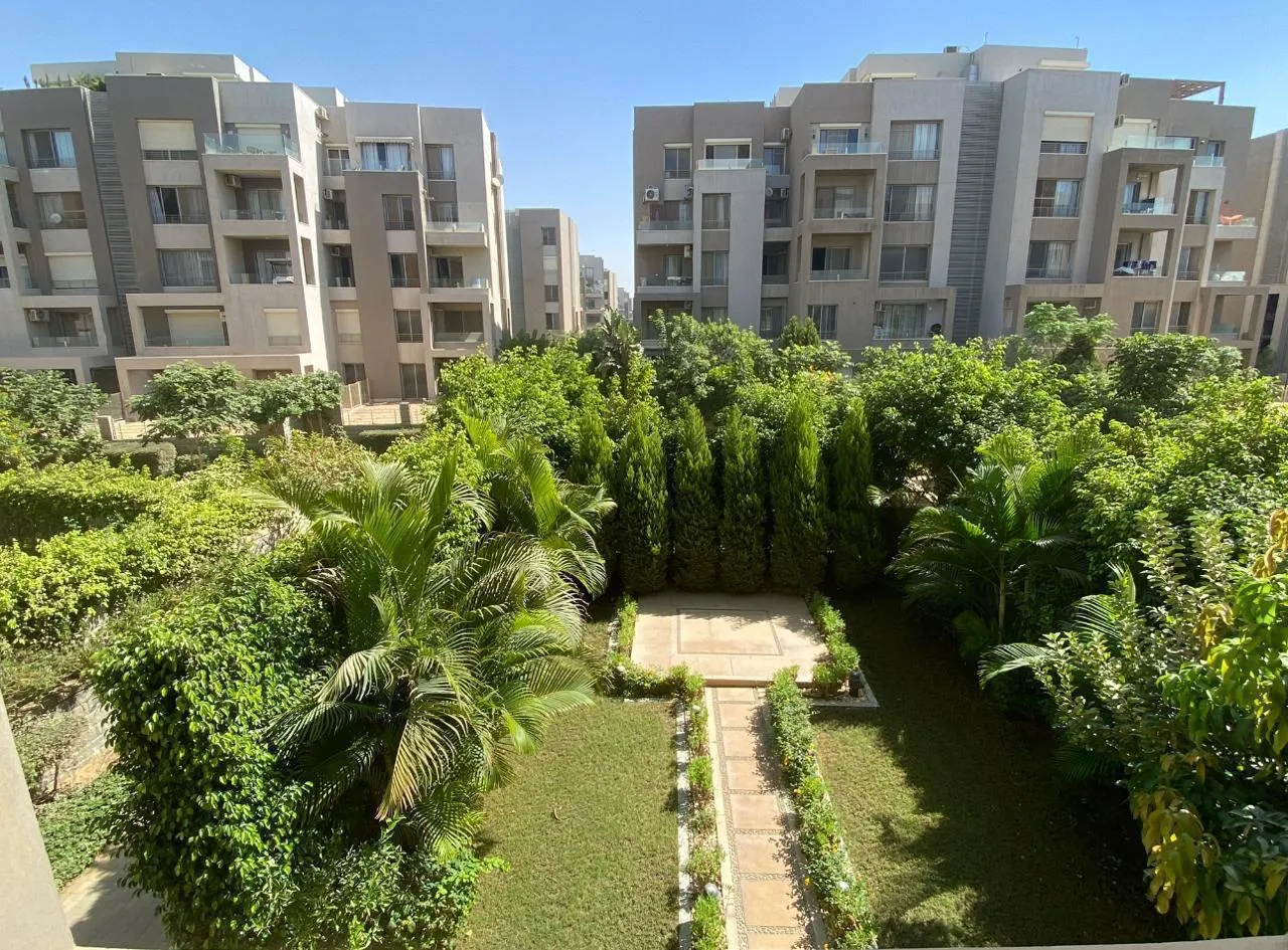 255 m² ground-floor duplex plus 100 m² private garden for sale in Village Garden Katameya