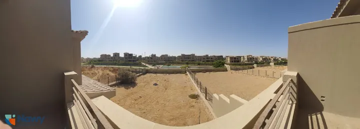 فيلا مستقلة 356 م² على أرض 344 م² للبيع في بالم هيلز القطامية إكستنشن