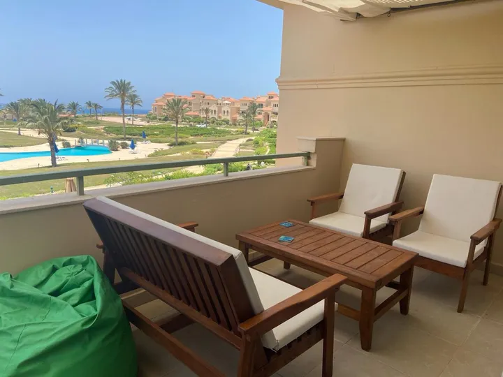 Furnished 280 m² chalet, 4 bedrooms plus 70 m² roof, for sale in La Vista Bay