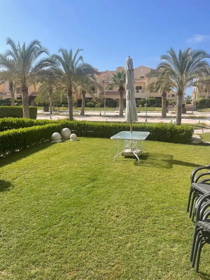 Furnished 150 m² chalet, ground floor with 100 m² garden, 3 bedrooms, for sale in La Vista Bay