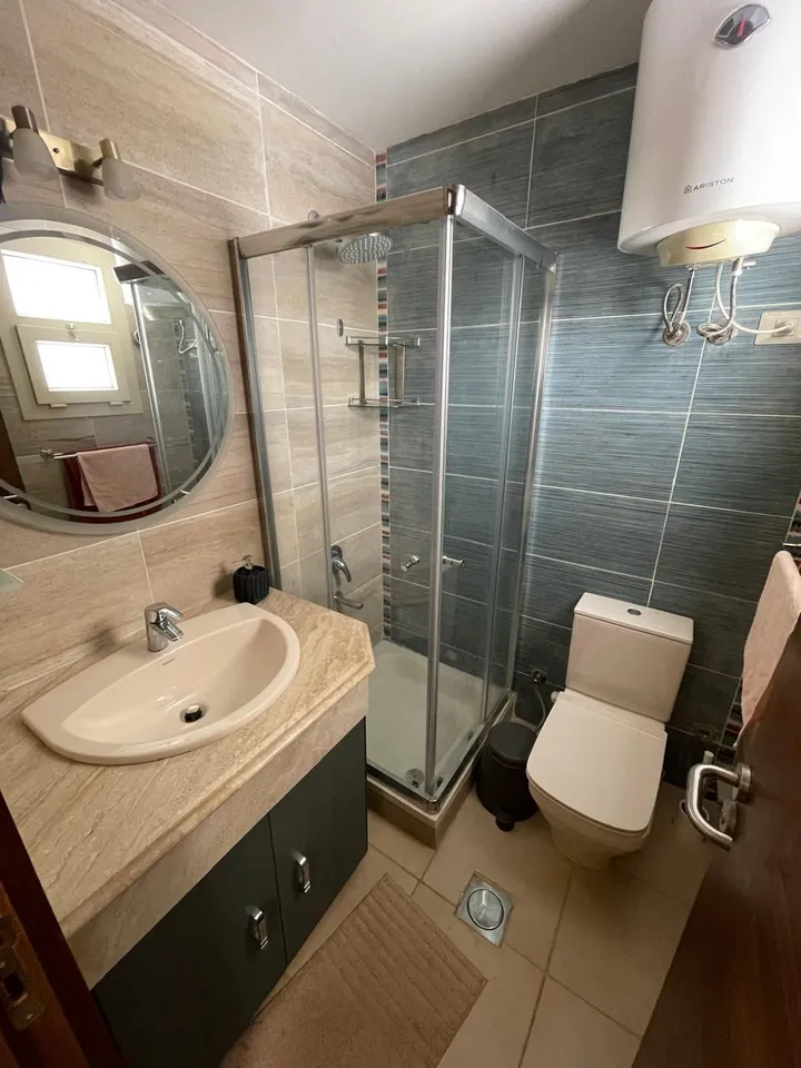 Furnished 140 m² chalet: 4 bedrooms, 90 m² garden, ground floor, for sale in La Vista 6