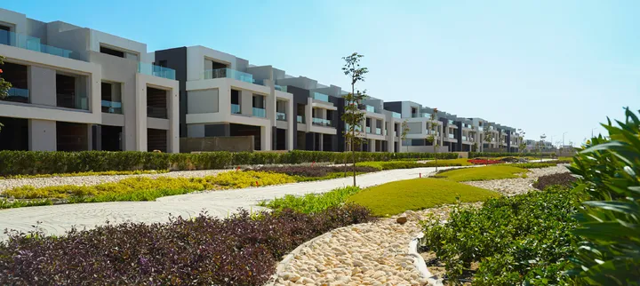 Standalone villa of 303 m² with 3 bedrooms for sale in La Vista City