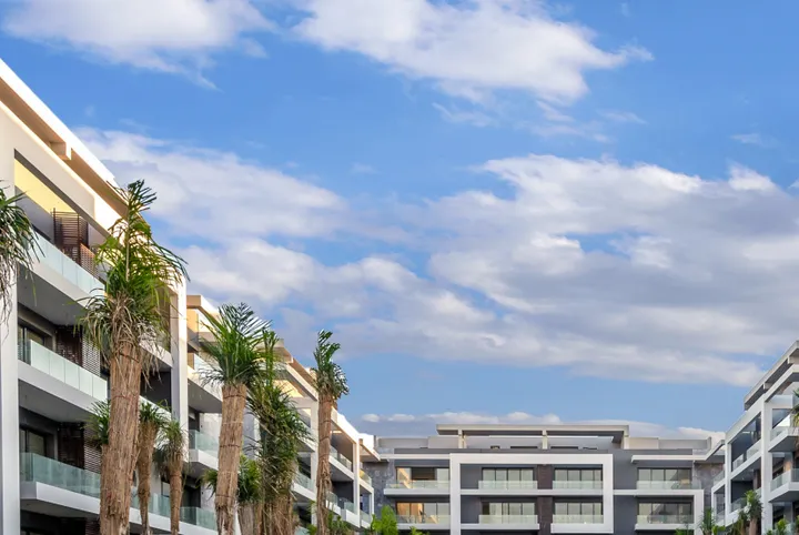 128 m² 2-bedroom Phase 1 apartment for sale in El Patio Oro