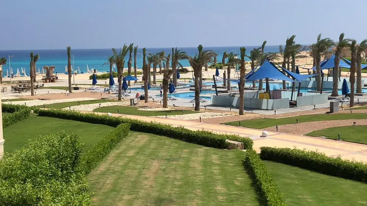 131 m² 2-bedroom sea-view chalet for sale in La Vista Bay