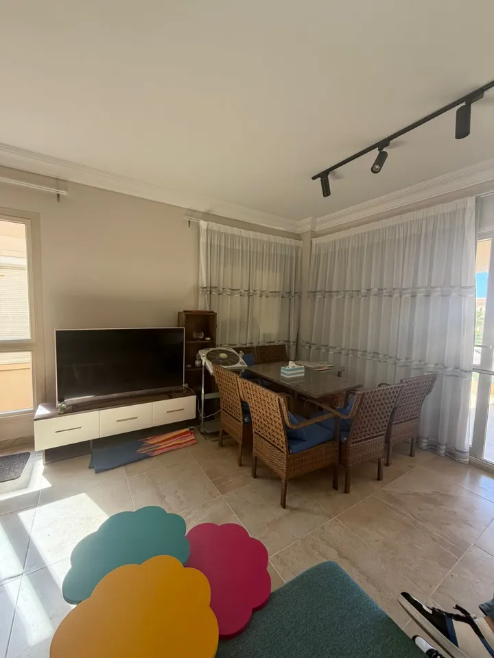 North-facing 120 m² 2-bedroom chalet for sale in La Vista Bay East