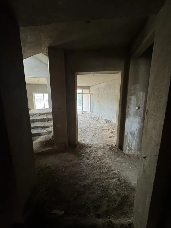 262 m² twin house on a 413 m² plot for sale in The Square