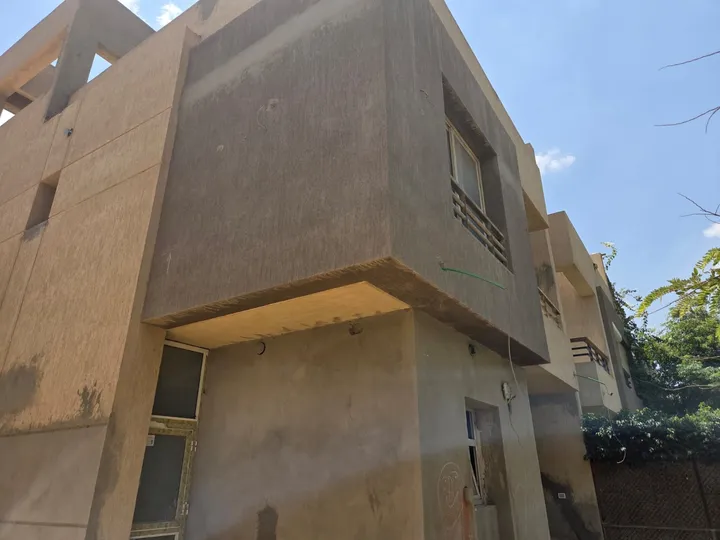 262 m² townhouse on a 382 m² plot for sale in The Square