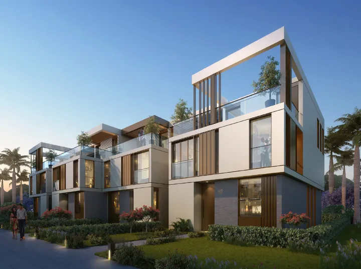 303 m² townhouse on a 335 m² plot with nanny's room for sale in The City of Odyssia