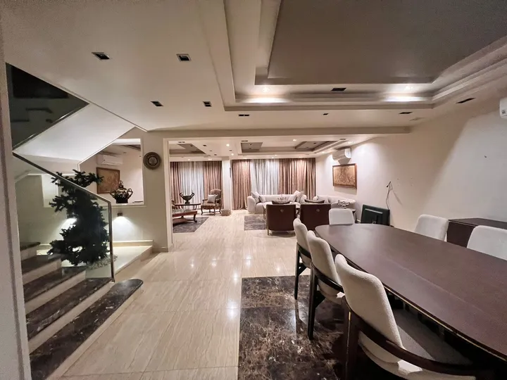 360 m² corner townhouse on a 312 m² plot with landscape view for sale in Dara Gardens