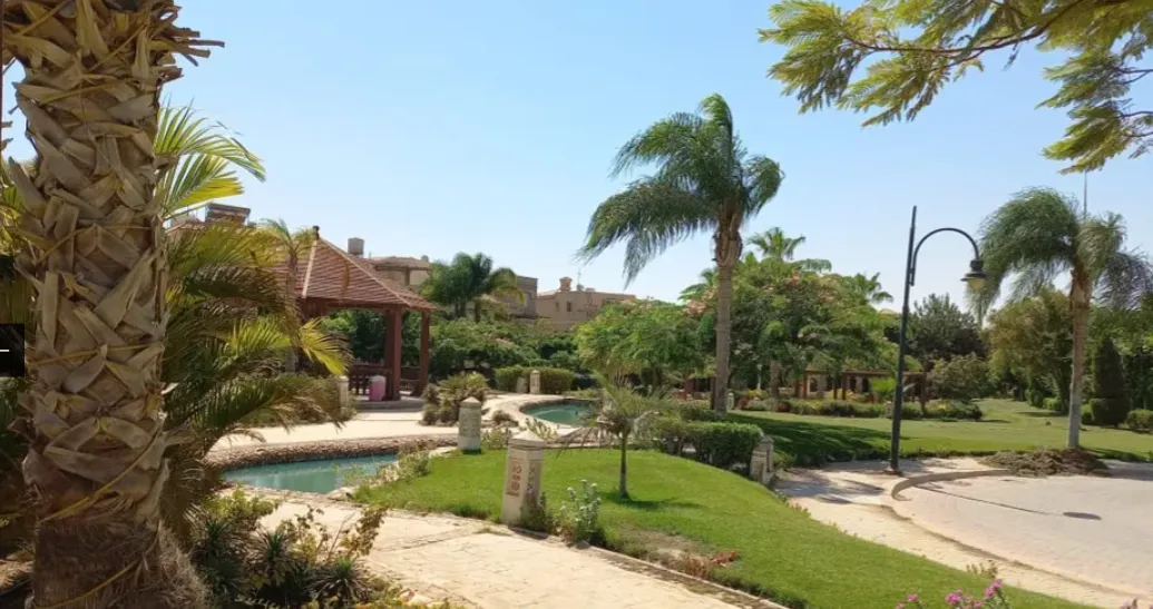 500 m² furnished villa on a 670 m² plot for sale in Dara Gardens