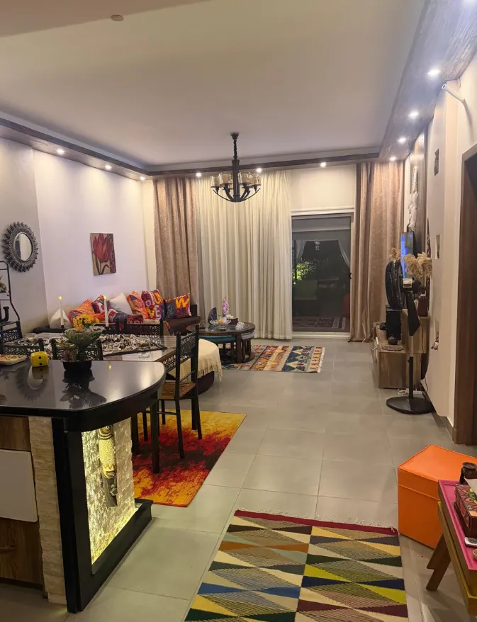 Ground-floor 145 m² chalet plus private 120 m² garden for sale in Amwaj
