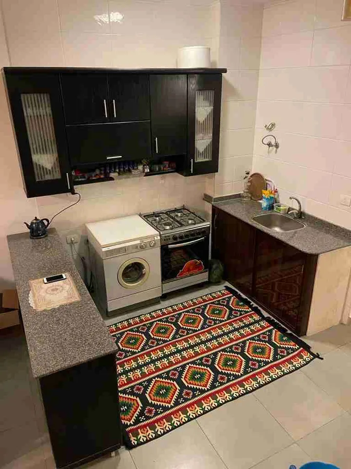 Furnished 150 m² penthouse with a 150 m² roof on a 6-year plan for sale in Amwaj