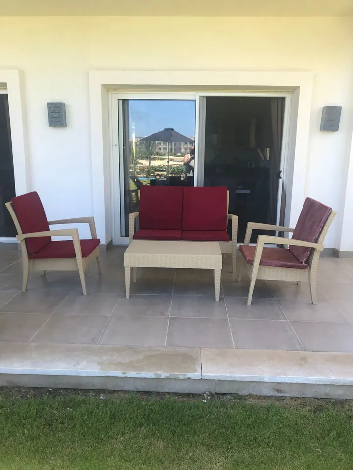 Phase 3 twin house, 198 m² with garden, roof and nanny's room, for sale in Amwaj