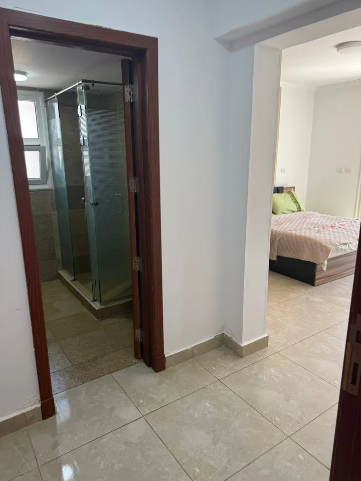 257 m² villa on a 433 m² plot with nanny and driver rooms for sale in Amwaj