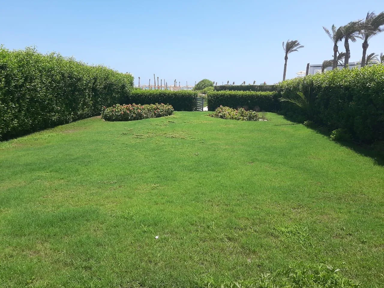 Furnished 275 m² villa with four bedrooms and four baths for sale in Amwaj
