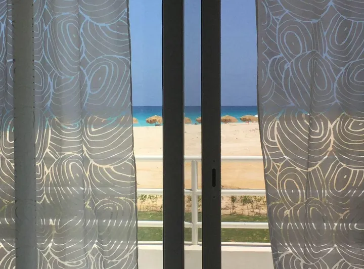 Furnished 275 m² villa with four bedrooms and four baths for sale in Amwaj