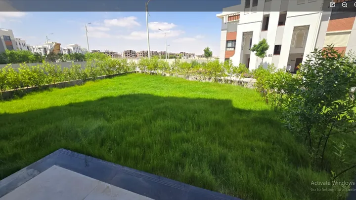 Ground-floor 120 m² apartment plus private 100 m² garden for sale in Gaia