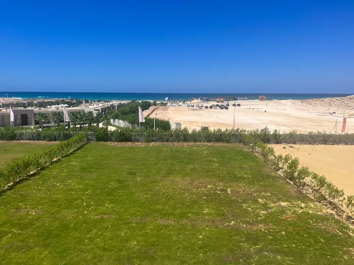 Ready 284 m² sea-view villa with a 500 m² garden for sale in Gaia