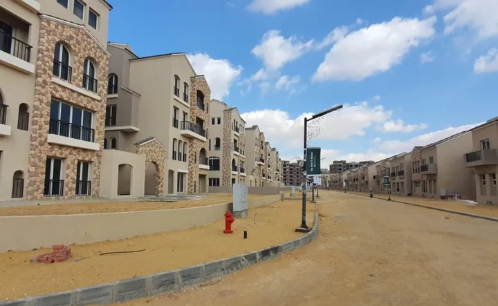 264 m² four-bedroom townhouse with a 120 m² garden for sale in Green Square