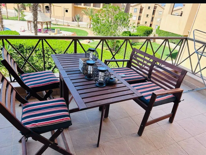 127 m² three-bedroom chalet furnished with ACs for sale in Piacera