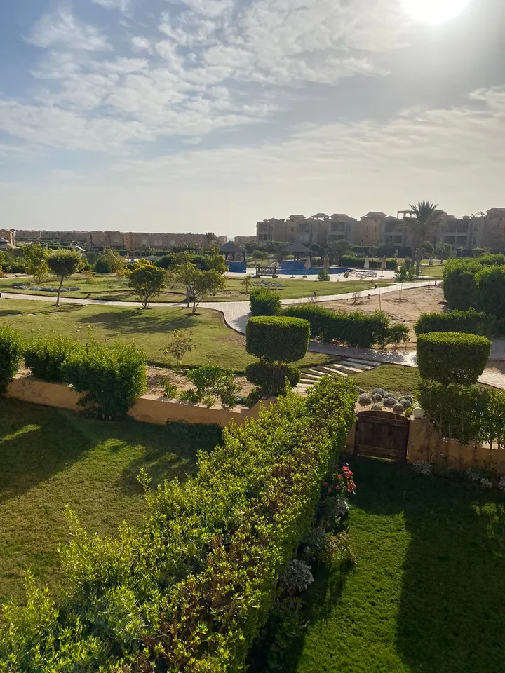 127 m² three-bedroom chalet furnished with ACs for sale in Piacera