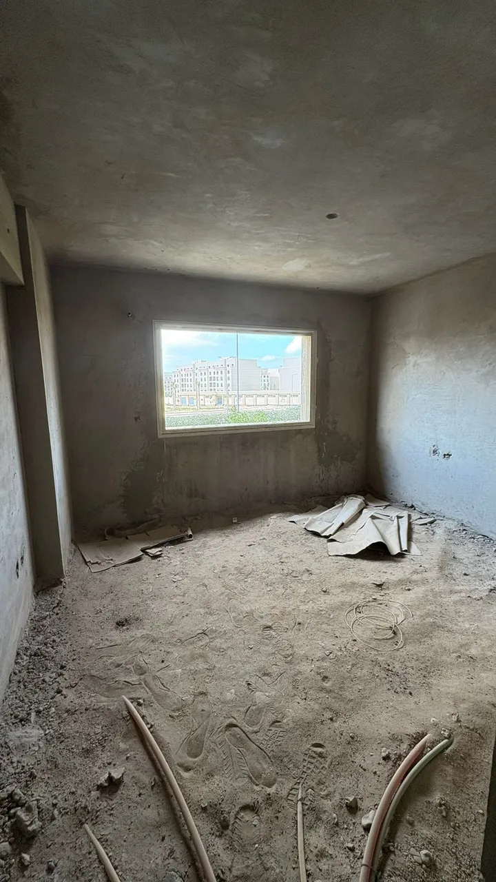 185 m² first-floor Phase C apartment for sale in The Square