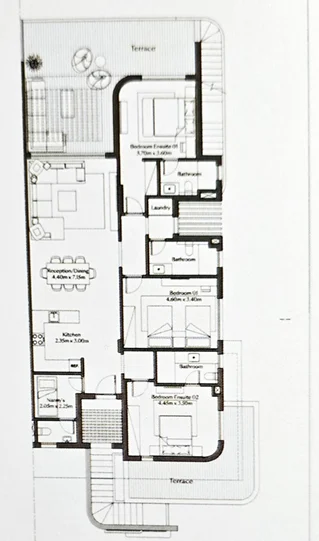 Floor plan of 208 m² three-bedroom chalet with a 62 m² roof and private entrance for sale in June SODIC
